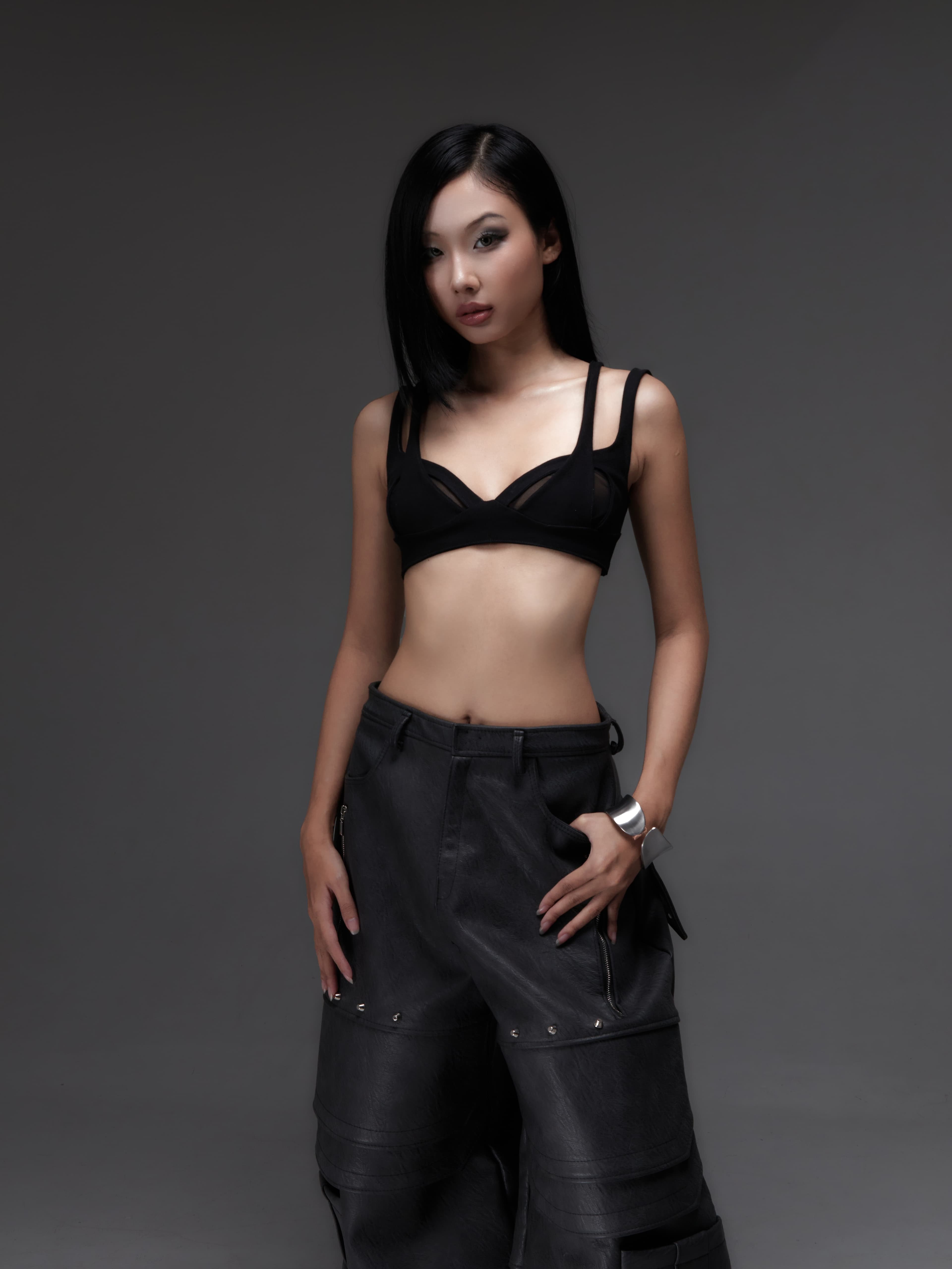 Dena Top Black back
