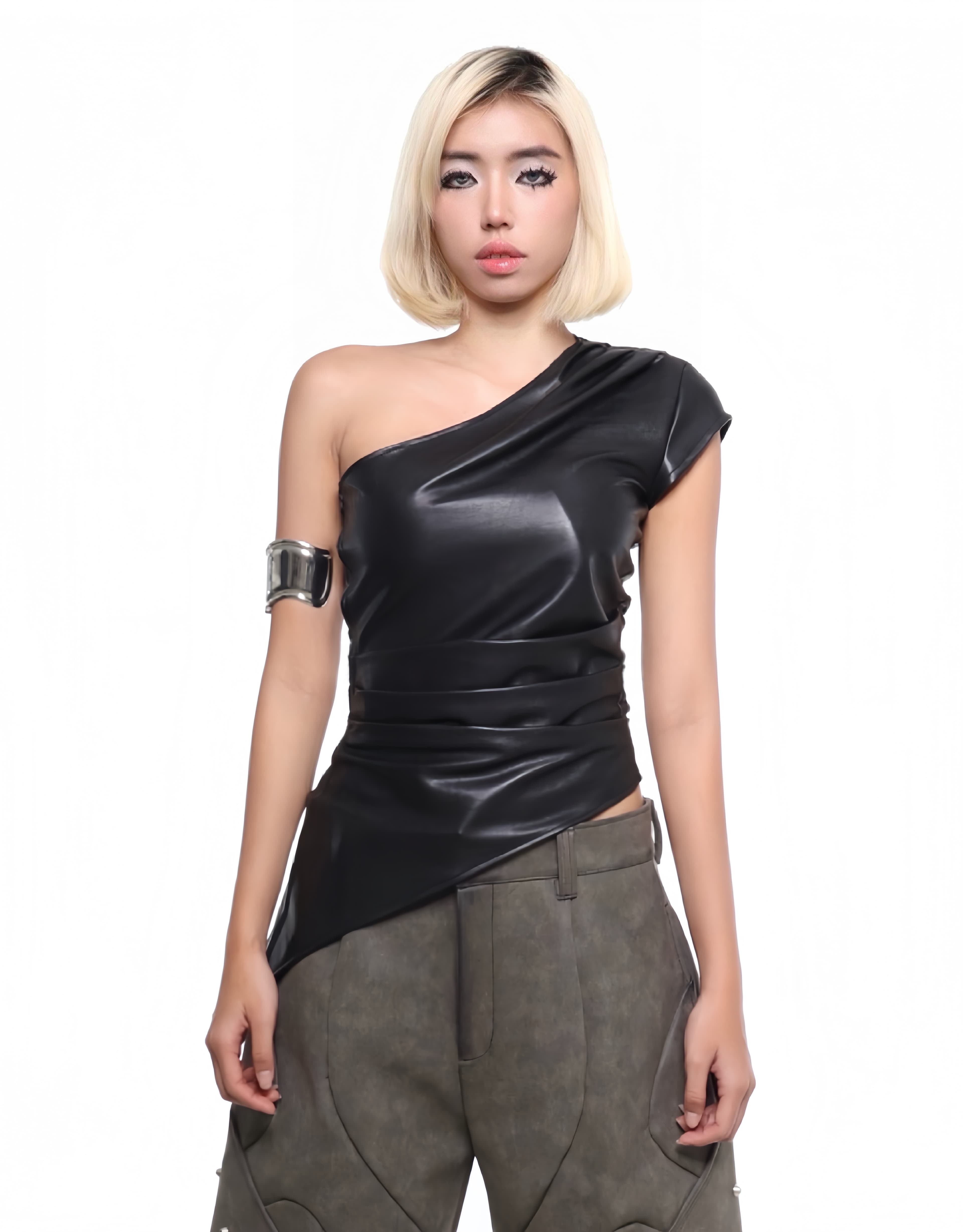Jacin Top Black